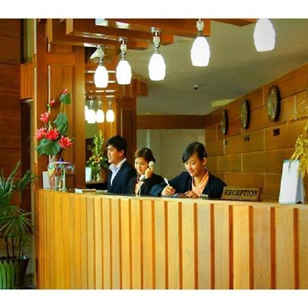 Naypyidaw Myat Nan Yone Hotel מראה חיצוני תמונה