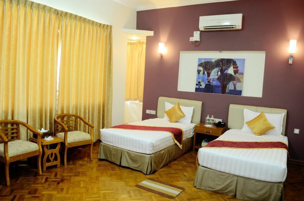 Naypyidaw Myat Nan Yone Hotel חדר תמונה
