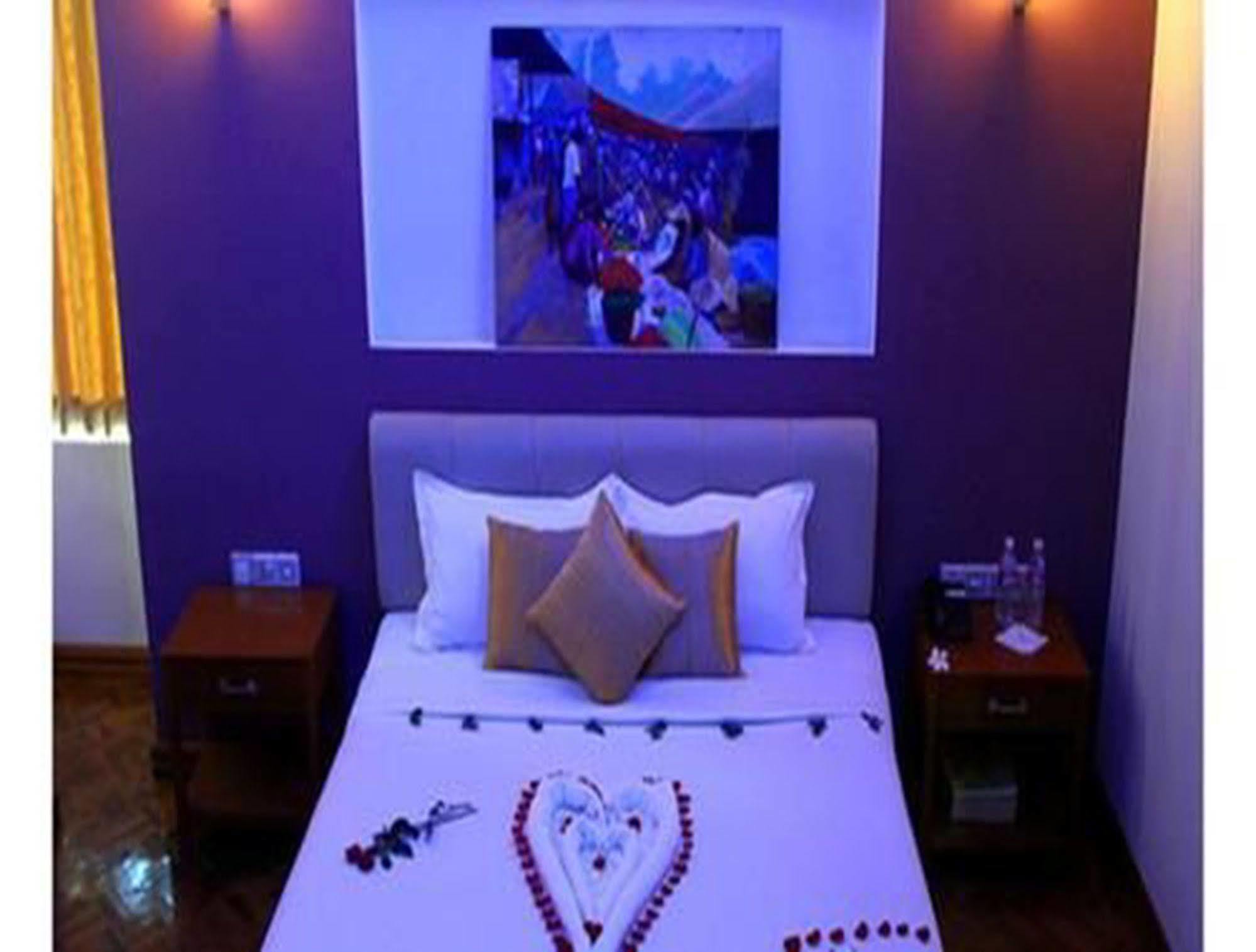Naypyidaw Myat Nan Yone Hotel מראה חיצוני תמונה